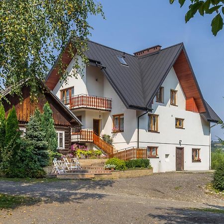 Wisniowy Gaj Villa Ujanowice Buitenkant foto