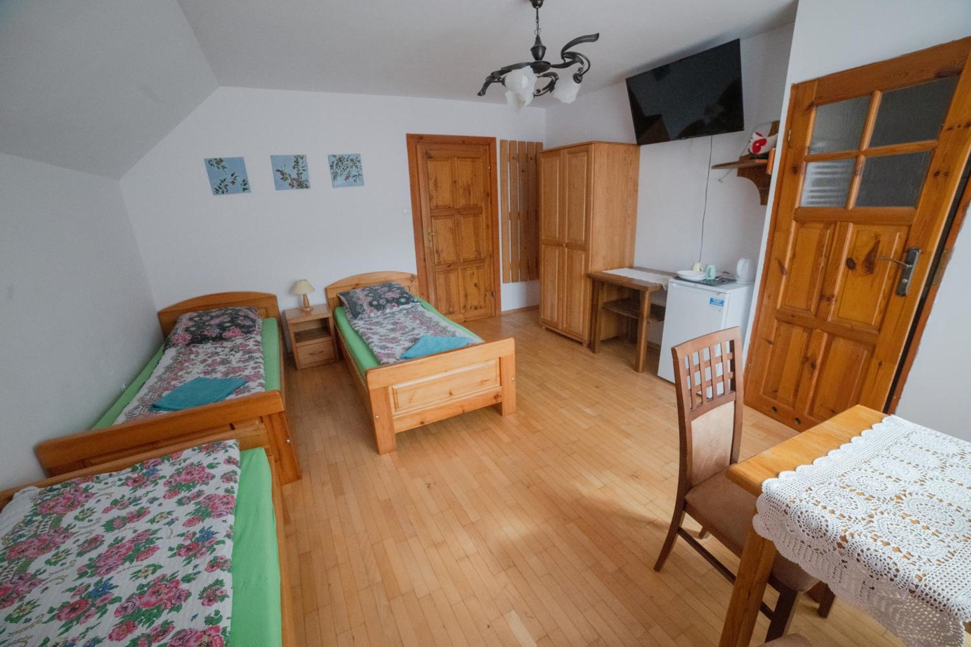 Wisniowy Gaj Villa Ujanowice Buitenkant foto
